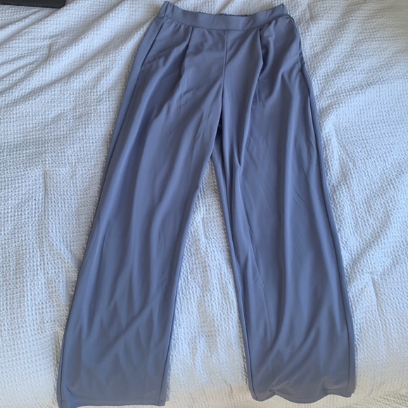 Uniqlo Pants - Periwinkle wide leg trousers, never worn